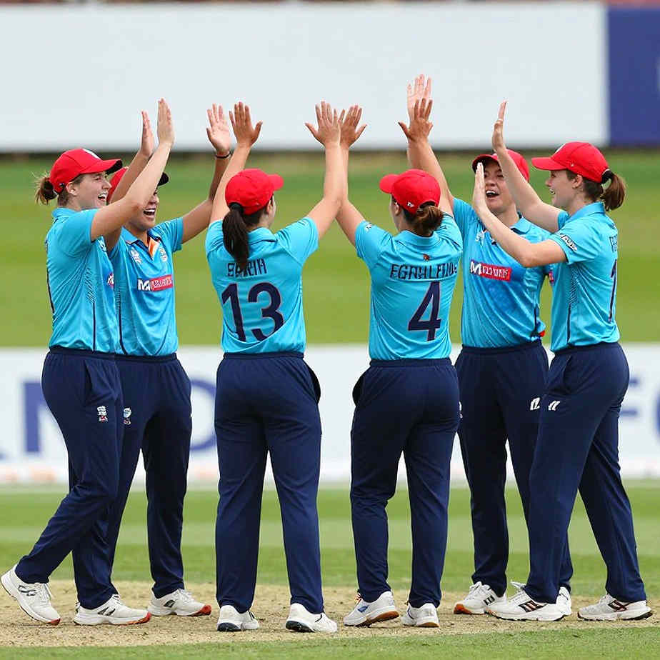 The Spinner's Fourth Over: The Ledger Asian Test Cricket Never Keeps The Spinner's Fourth Over: The Ledger Asian Test Cricket Never Keeps